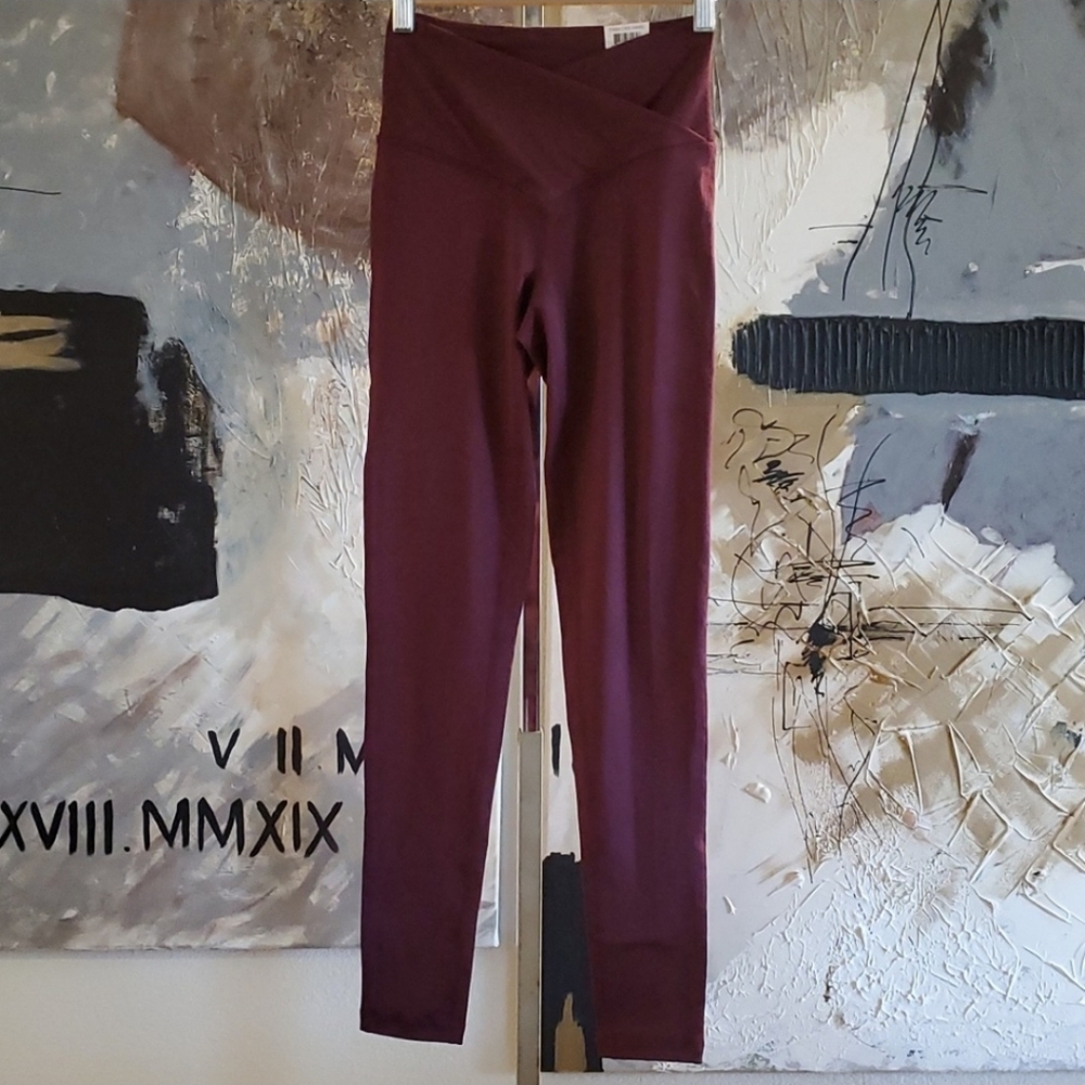 NWT Jenni Full Length Leggings Cross Band Front Plum Wine Women S